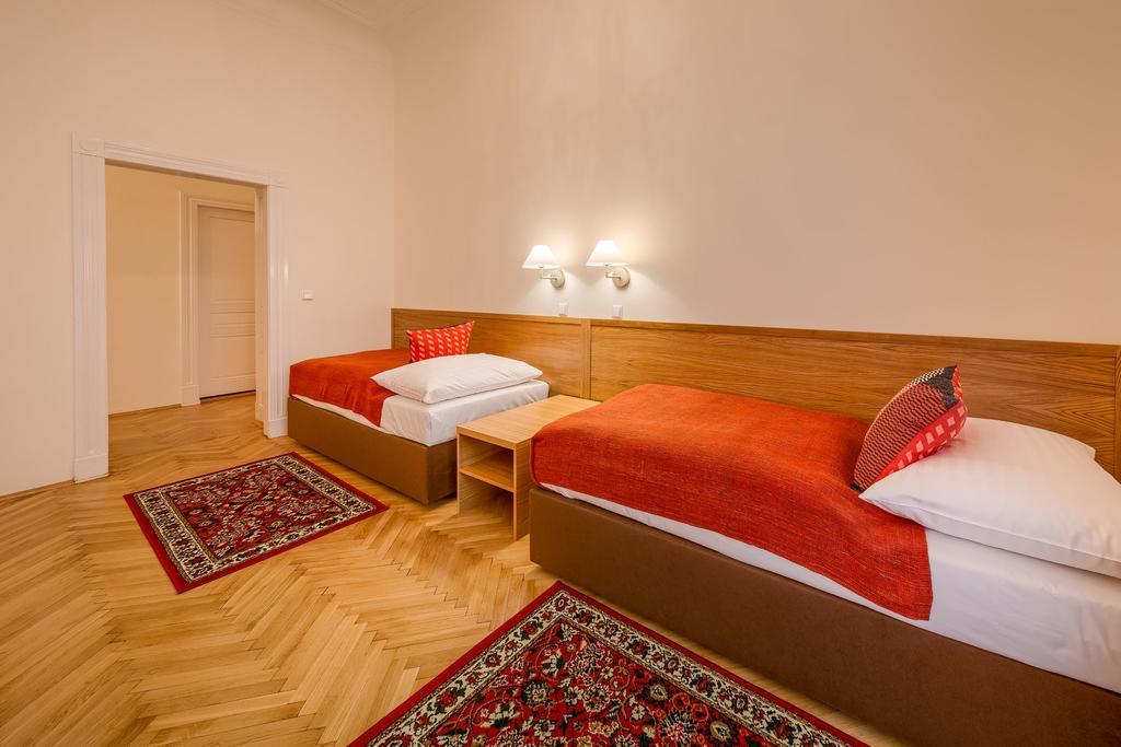 Apartments 39 Wenceslas Square Πράγα Εξωτερικό φωτογραφία