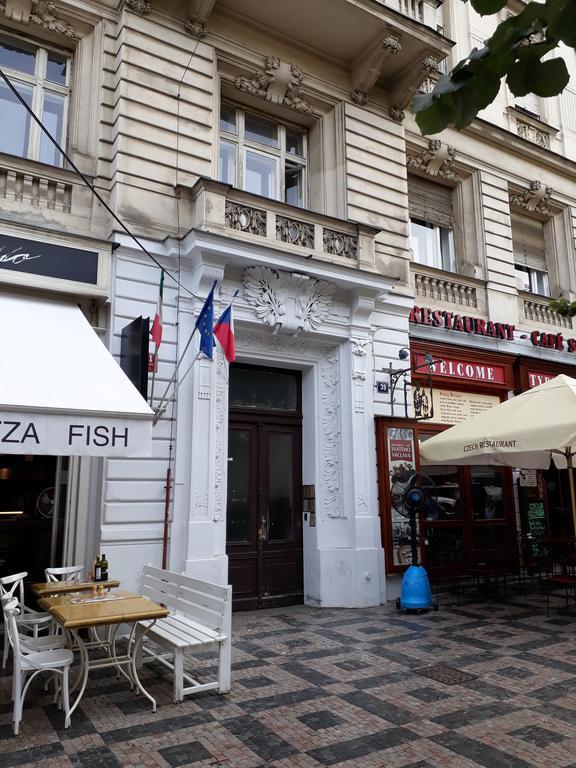 Apartments 39 Wenceslas Square Πράγα Εξωτερικό φωτογραφία